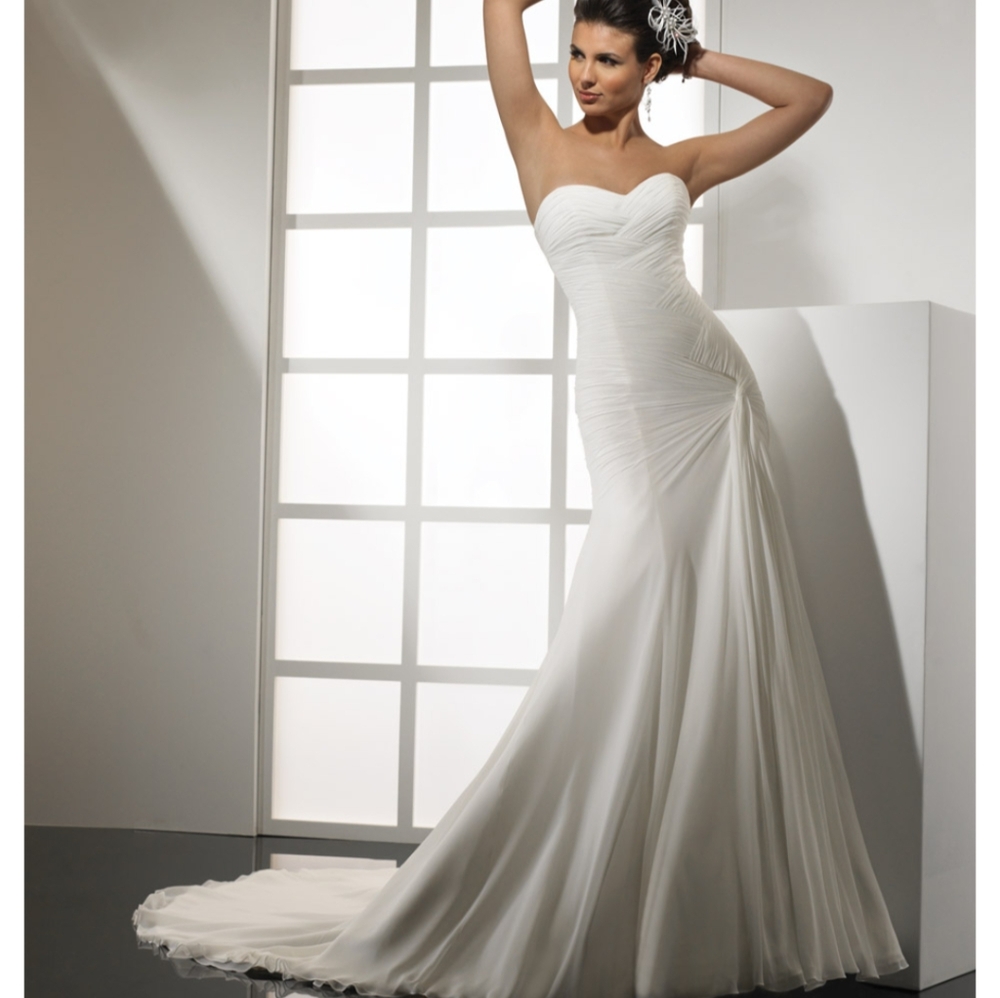 Maggie Sottero Wedding Gown